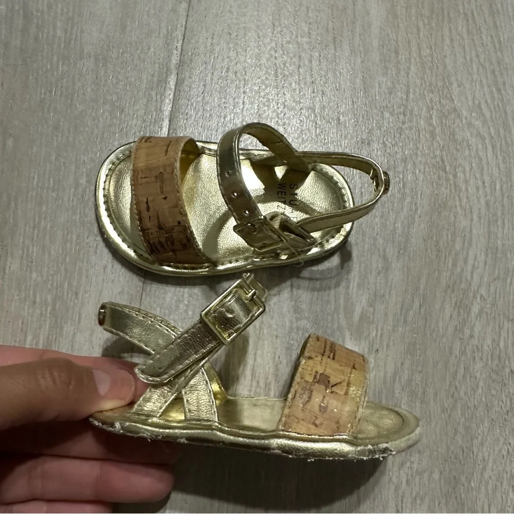 Stuart Weitzman Gold Baby Nudist Sandals Sz 2 HOST PICK